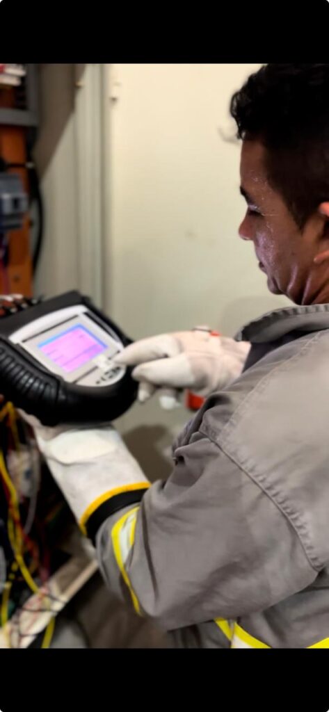 Diagn&oacute;stico e an&aacute;lise de SPDA utilizando analisador de energia, micro-ohm&iacute;metro, meg&ocirc;metro, TTR e termovisor para emiss&atilde;o de laudos t&eacute;cnicos.